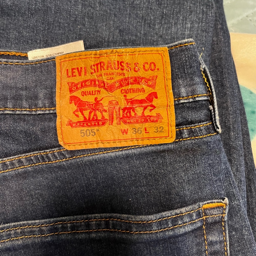 Men’s Levi 505 Jeans